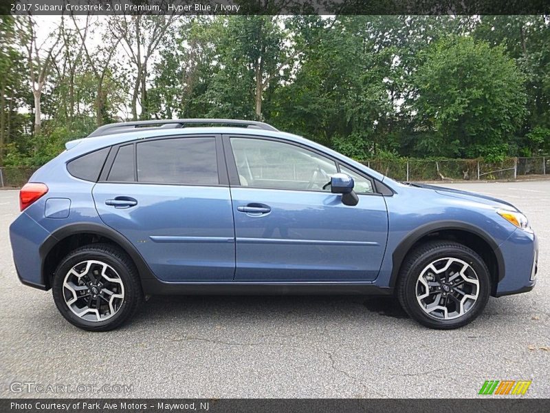 Hyper Blue / Ivory 2017 Subaru Crosstrek 2.0i Premium