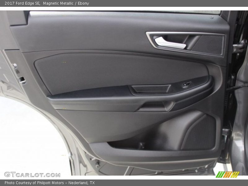 Magnetic Metallic / Ebony 2017 Ford Edge SE