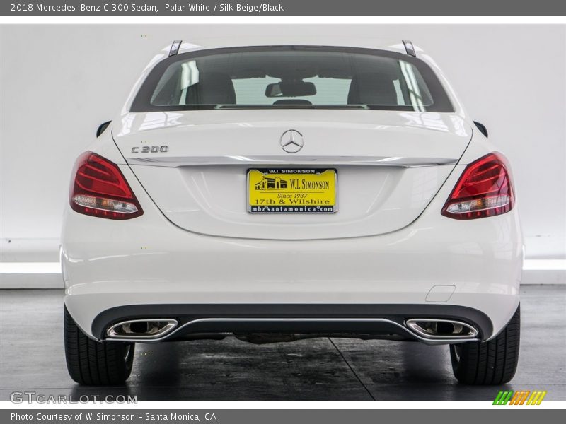 Polar White / Silk Beige/Black 2018 Mercedes-Benz C 300 Sedan
