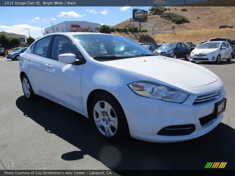 Bright White / Black 2015 Dodge Dart SE