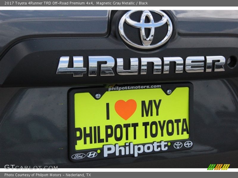 Magnetic Gray Metallic / Black 2017 Toyota 4Runner TRD Off-Road Premium 4x4