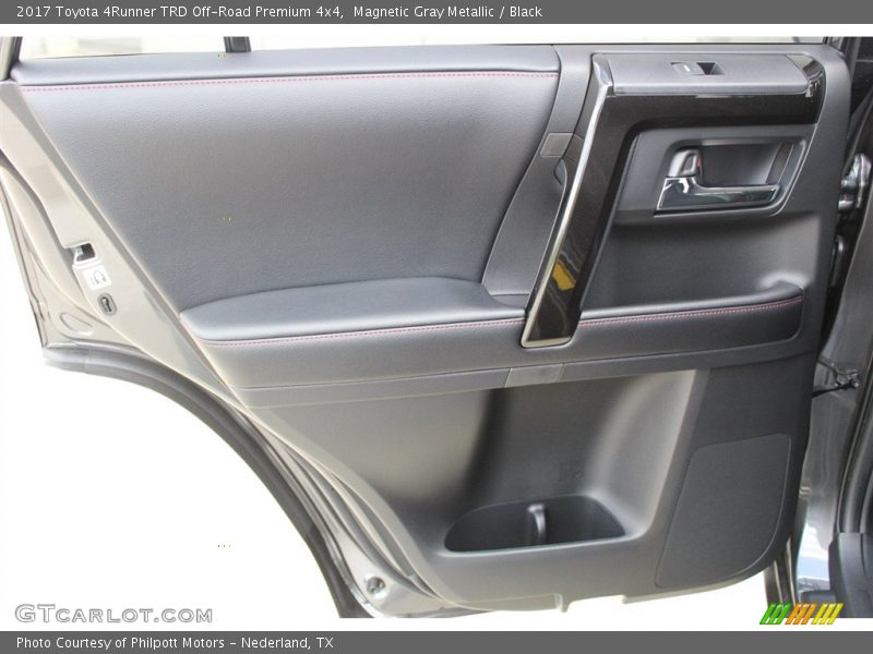 Magnetic Gray Metallic / Black 2017 Toyota 4Runner TRD Off-Road Premium 4x4