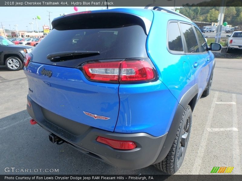 Hydro Blue Pearl / Black 2018 Jeep Cherokee Trailhawk 4x4