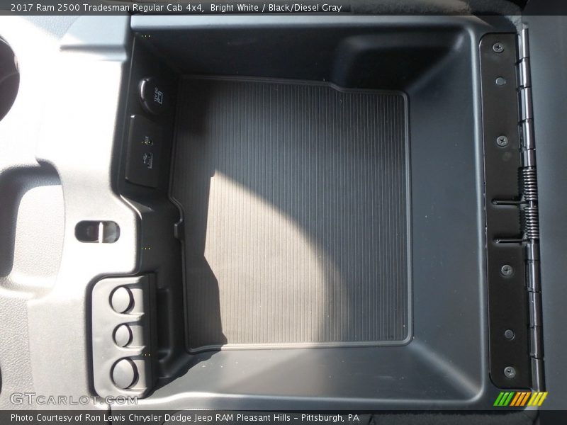 Bright White / Black/Diesel Gray 2017 Ram 2500 Tradesman Regular Cab 4x4