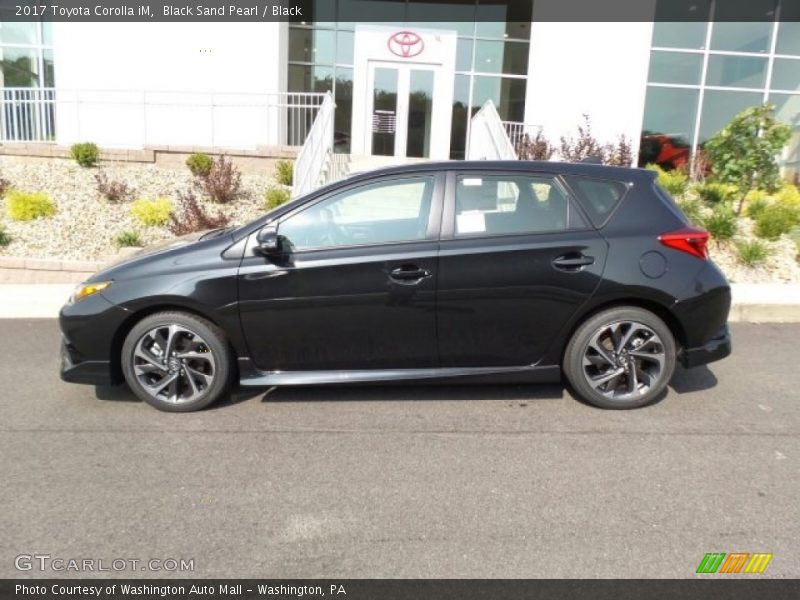 Black Sand Pearl / Black 2017 Toyota Corolla iM