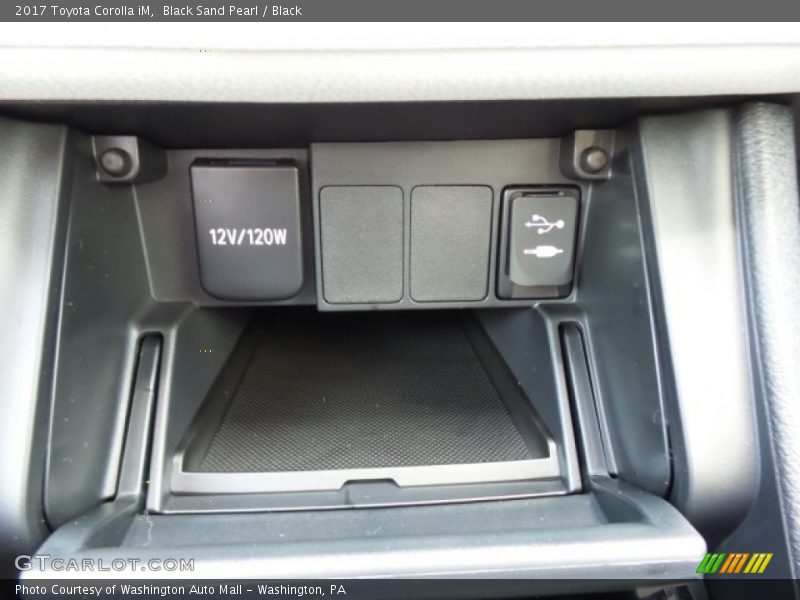 Black Sand Pearl / Black 2017 Toyota Corolla iM