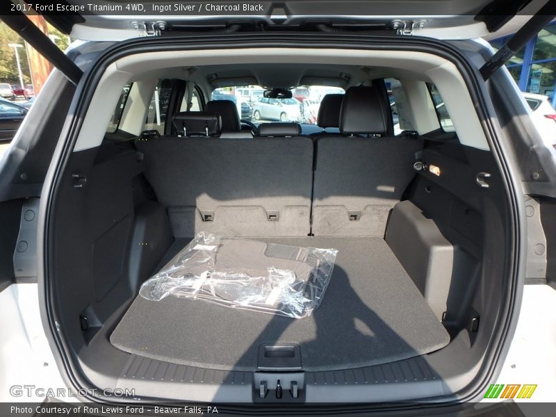 Ingot Silver / Charcoal Black 2017 Ford Escape Titanium 4WD