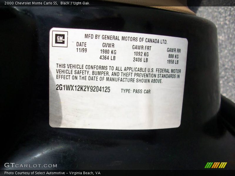 Black / Light Oak 2000 Chevrolet Monte Carlo SS