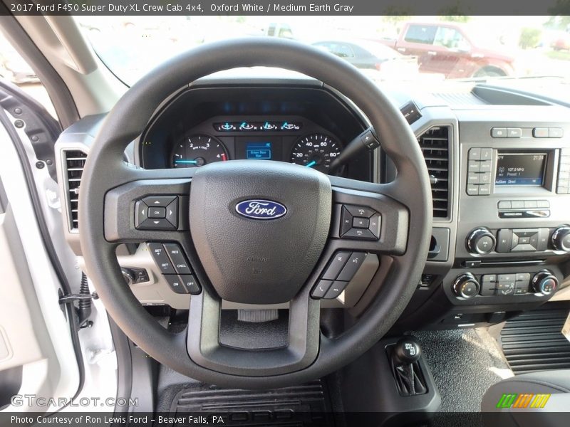 Oxford White / Medium Earth Gray 2017 Ford F450 Super Duty XL Crew Cab 4x4