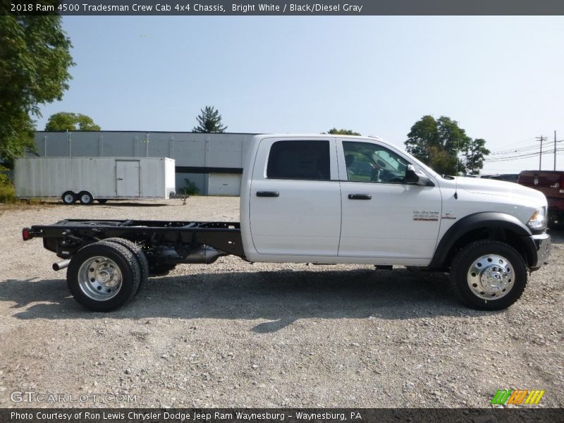  2018 4500 Tradesman Crew Cab 4x4 Chassis Bright White