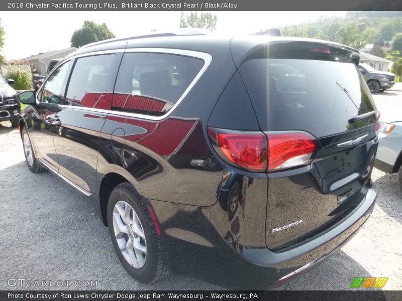 Brilliant Black Crystal Pearl / Black/Alloy 2018 Chrysler Pacifica Touring L Plus