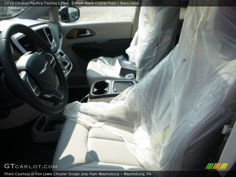 Brilliant Black Crystal Pearl / Black/Alloy 2018 Chrysler Pacifica Touring L Plus