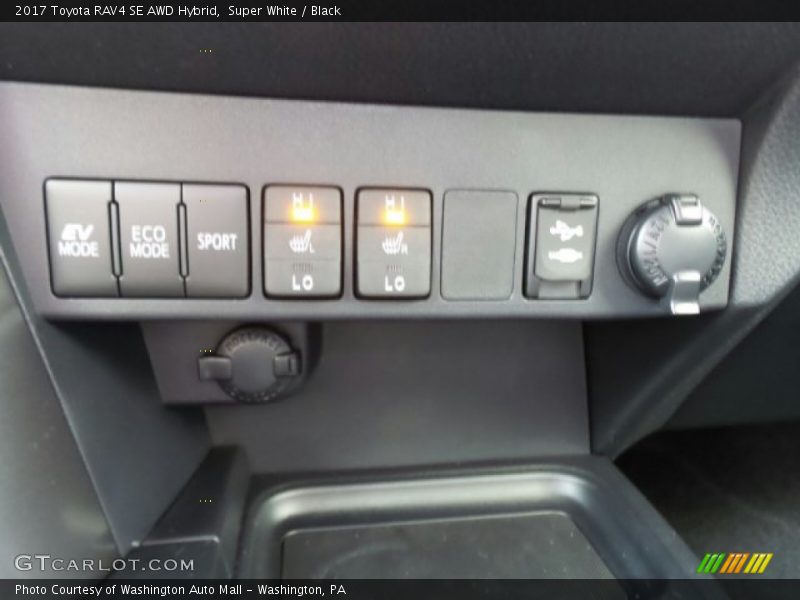 Super White / Black 2017 Toyota RAV4 SE AWD Hybrid
