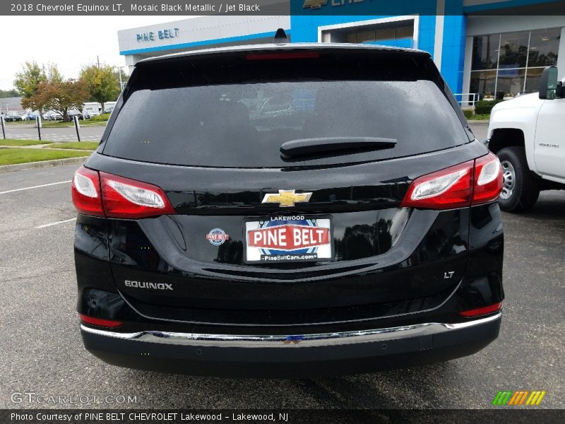Mosaic Black Metallic / Jet Black 2018 Chevrolet Equinox LT