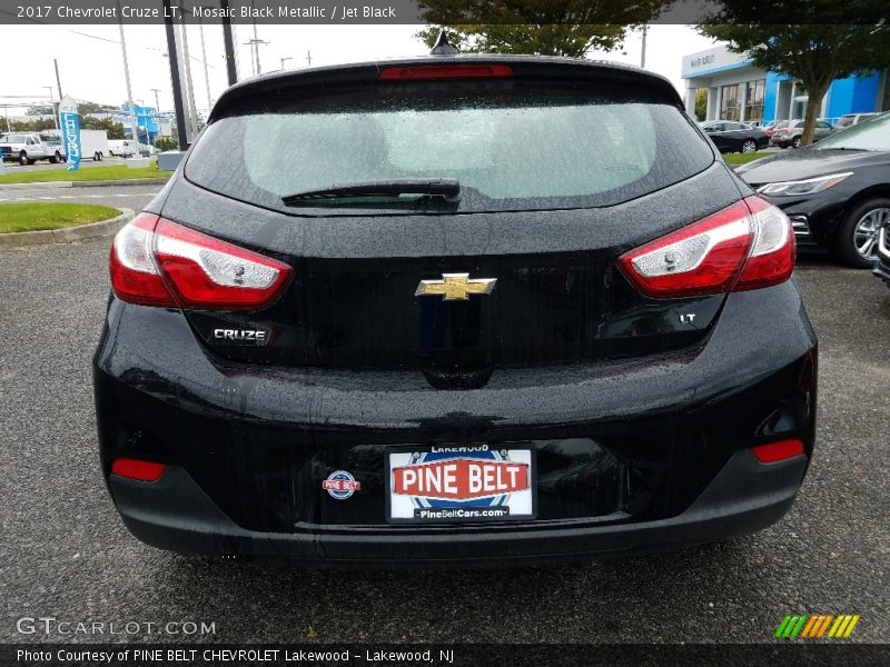 Mosaic Black Metallic / Jet Black 2017 Chevrolet Cruze LT
