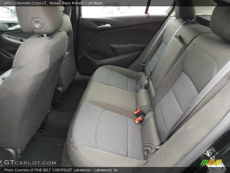 Mosaic Black Metallic / Jet Black 2017 Chevrolet Cruze LT