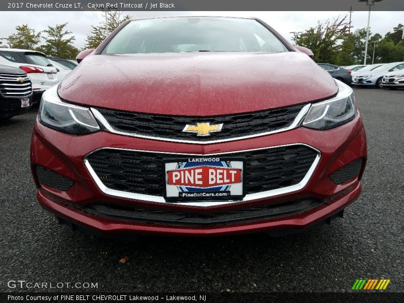 Cajun Red Tintcoat / Jet Black 2017 Chevrolet Cruze LT