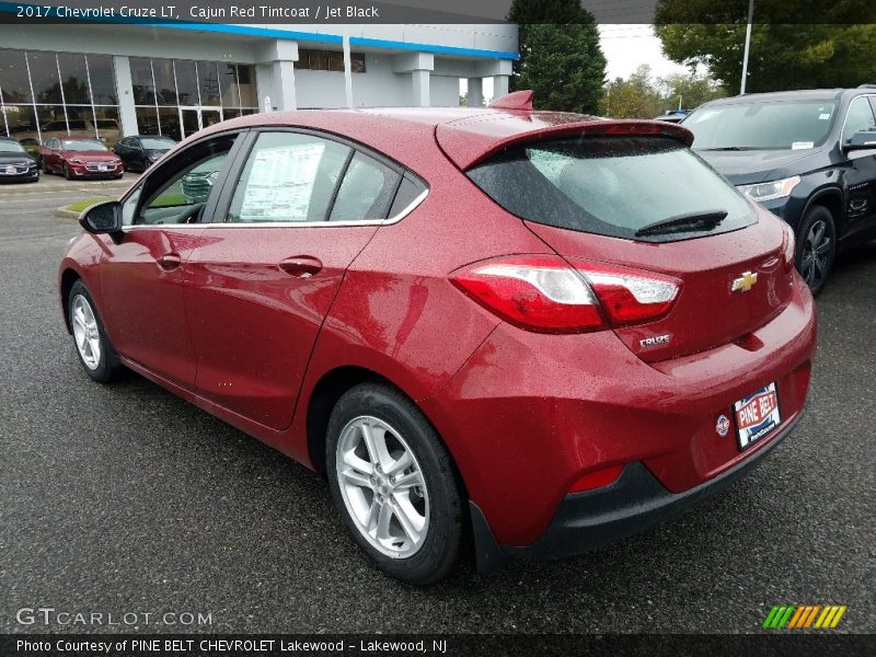 Cajun Red Tintcoat / Jet Black 2017 Chevrolet Cruze LT