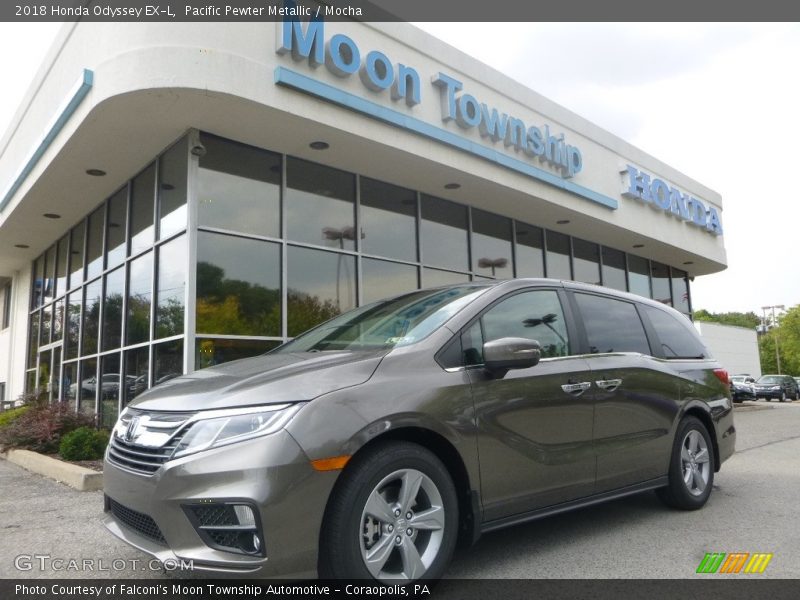 Pacific Pewter Metallic / Mocha 2018 Honda Odyssey EX-L