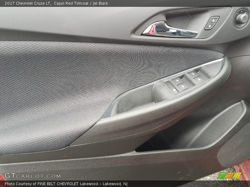 Cajun Red Tintcoat / Jet Black 2017 Chevrolet Cruze LT