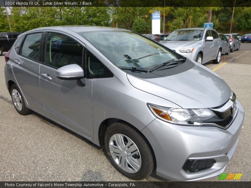 Front 3/4 View of 2018 Fit LX
