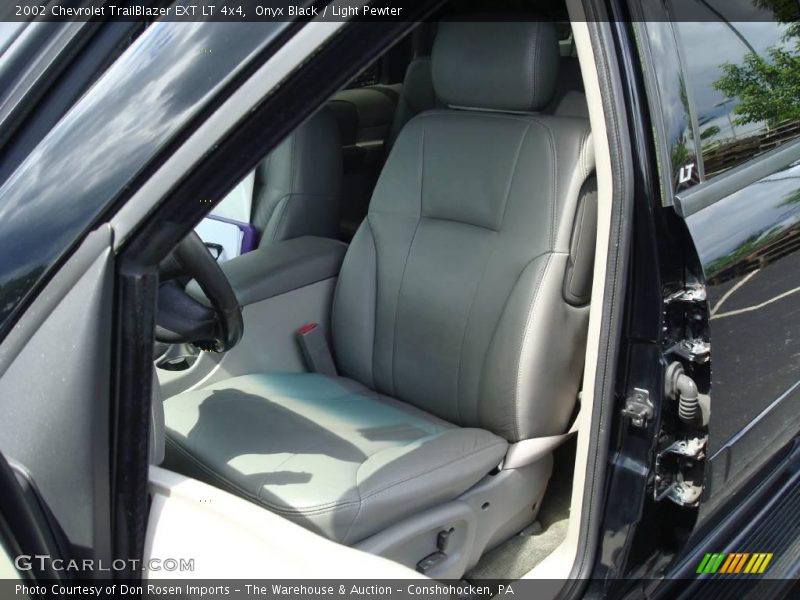 Onyx Black / Light Pewter 2002 Chevrolet TrailBlazer EXT LT 4x4