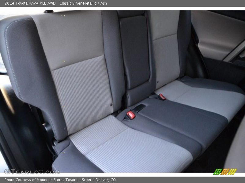 Classic Silver Metallic / Ash 2014 Toyota RAV4 XLE AWD