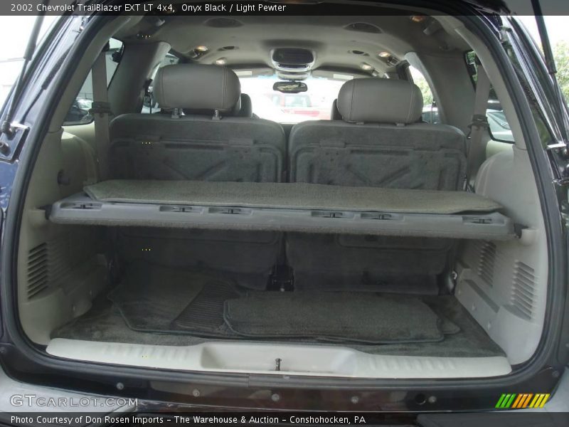 Onyx Black / Light Pewter 2002 Chevrolet TrailBlazer EXT LT 4x4