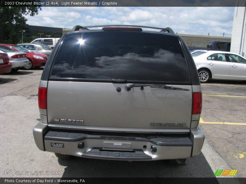 Light Pewter Metallic / Graphite 2003 Chevrolet Blazer LS 4x4