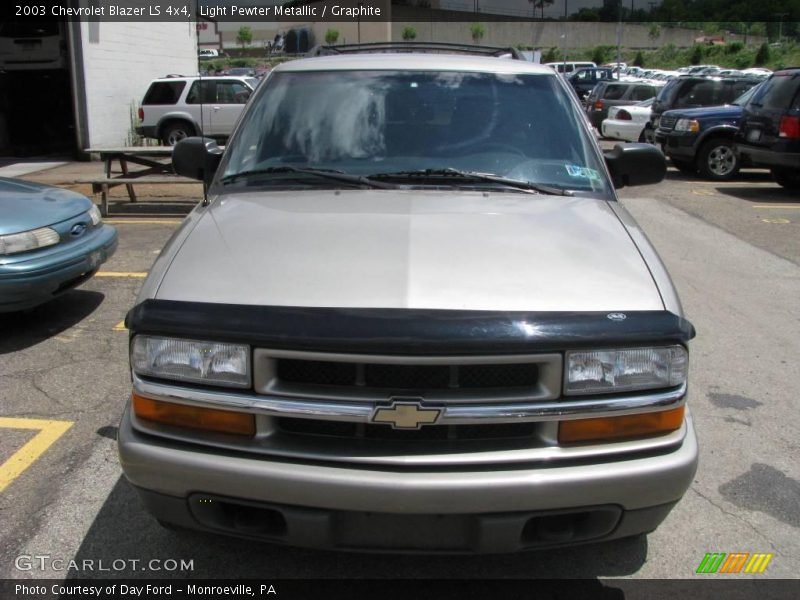 Light Pewter Metallic / Graphite 2003 Chevrolet Blazer LS 4x4