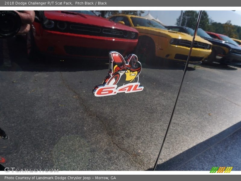 Pitch Black / Black 2018 Dodge Challenger R/T Scat Pack