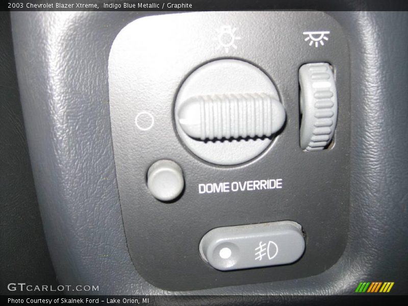 Indigo Blue Metallic / Graphite 2003 Chevrolet Blazer Xtreme