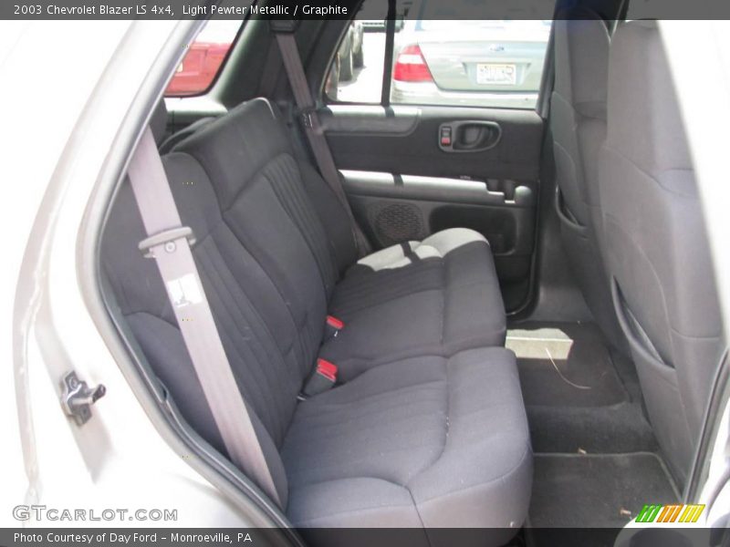 Light Pewter Metallic / Graphite 2003 Chevrolet Blazer LS 4x4