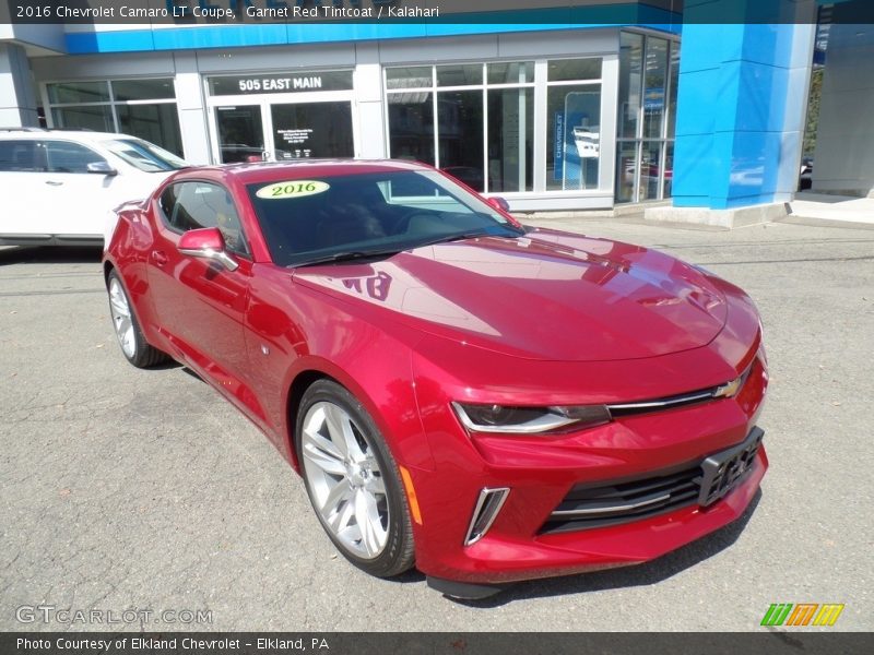 Front 3/4 View of 2016 Camaro LT Coupe