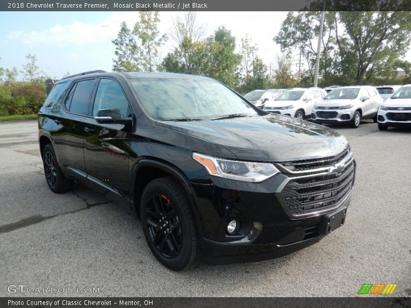 Front 3/4 View of 2018 Traverse Premier