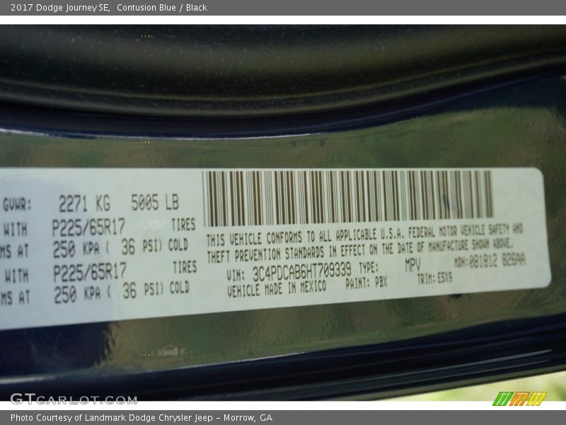 Contusion Blue / Black 2017 Dodge Journey SE