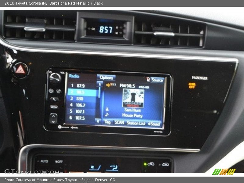 Controls of 2018 Corolla iM 