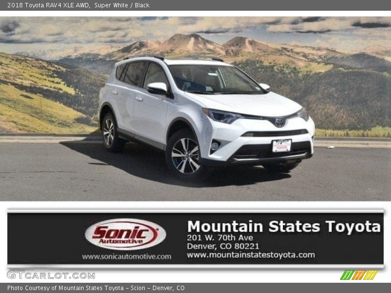 Super White / Black 2018 Toyota RAV4 XLE AWD