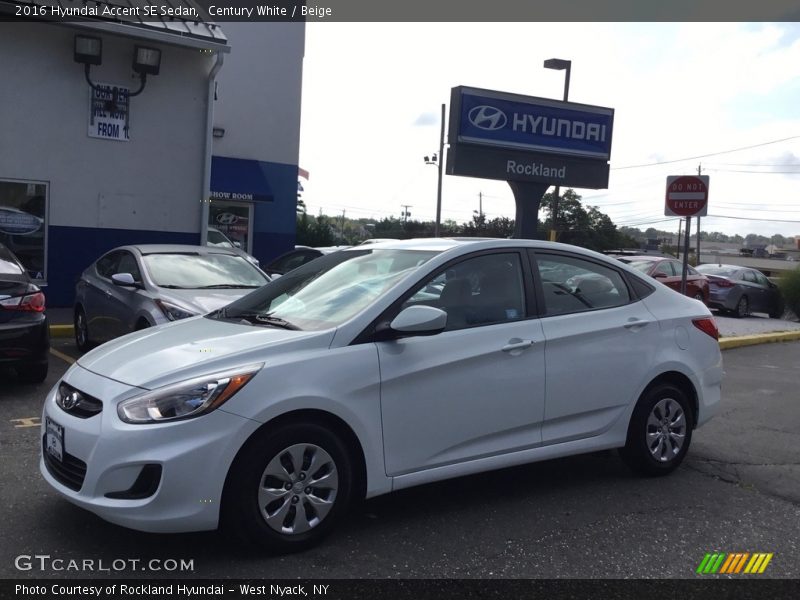 Century White / Beige 2016 Hyundai Accent SE Sedan