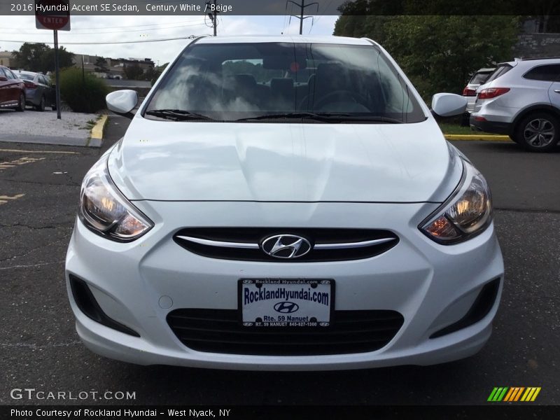Century White / Beige 2016 Hyundai Accent SE Sedan