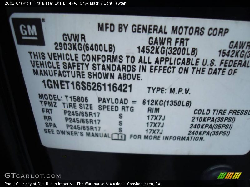 Onyx Black / Light Pewter 2002 Chevrolet TrailBlazer EXT LT 4x4