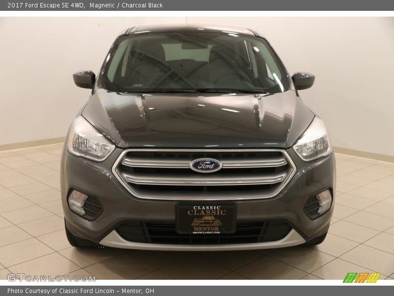 Magnetic / Charcoal Black 2017 Ford Escape SE 4WD