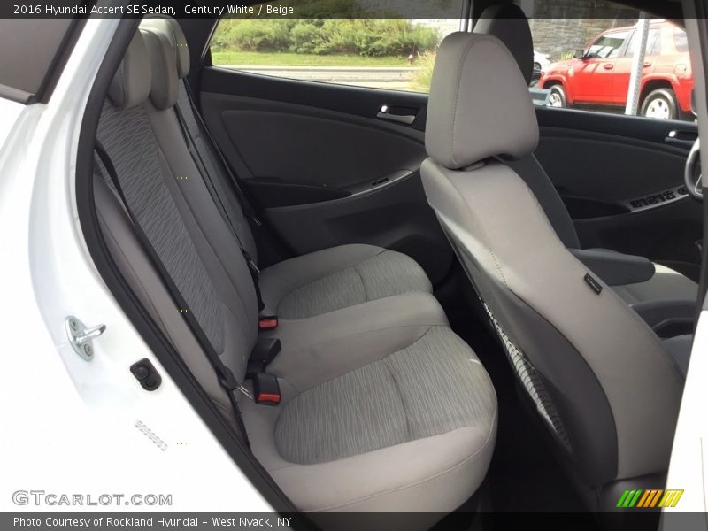 Century White / Beige 2016 Hyundai Accent SE Sedan