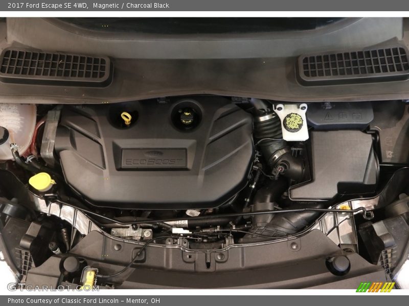 Magnetic / Charcoal Black 2017 Ford Escape SE 4WD