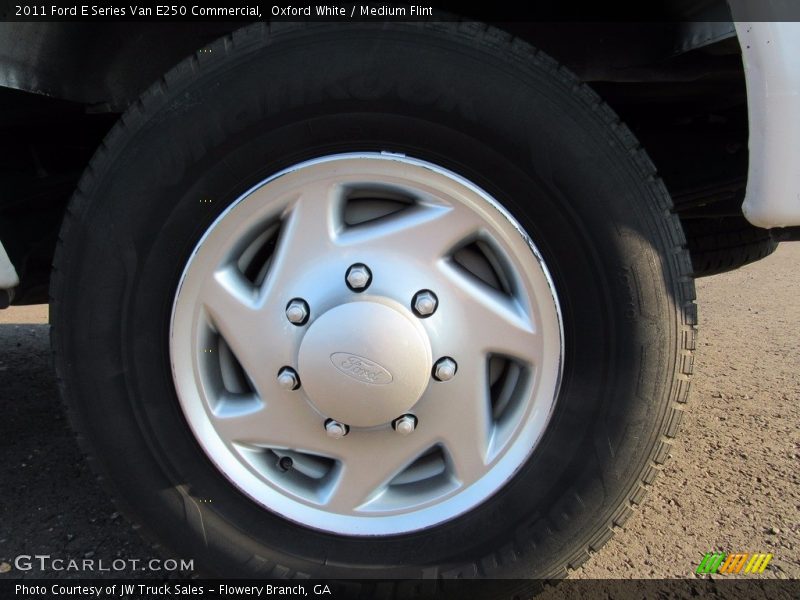 Oxford White / Medium Flint 2011 Ford E Series Van E250 Commercial