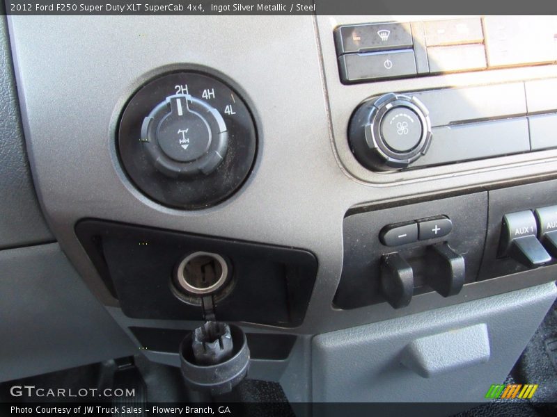 Ingot Silver Metallic / Steel 2012 Ford F250 Super Duty XLT SuperCab 4x4