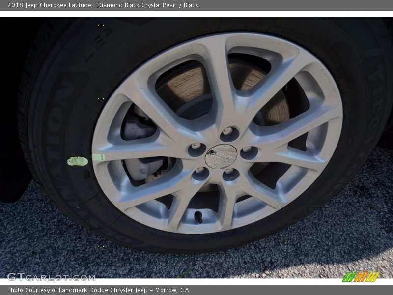 Diamond Black Crystal Pearl / Black 2018 Jeep Cherokee Latitude