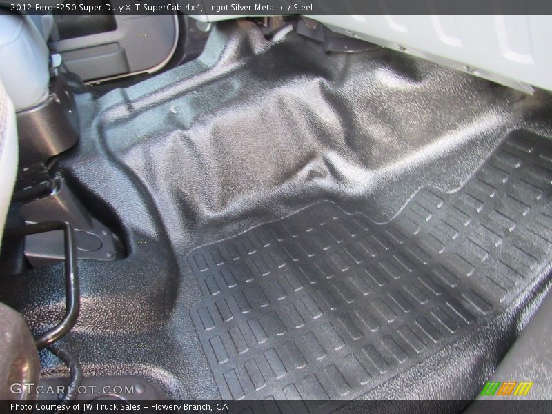 Ingot Silver Metallic / Steel 2012 Ford F250 Super Duty XLT SuperCab 4x4