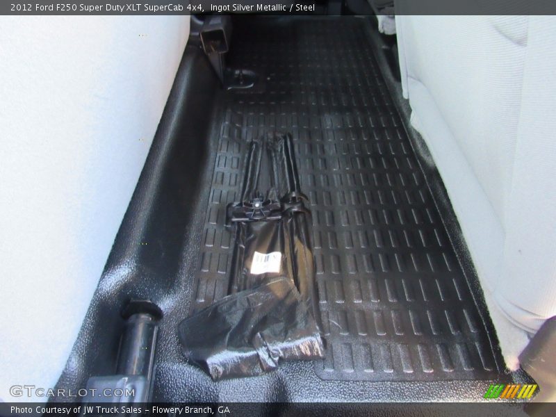 Ingot Silver Metallic / Steel 2012 Ford F250 Super Duty XLT SuperCab 4x4