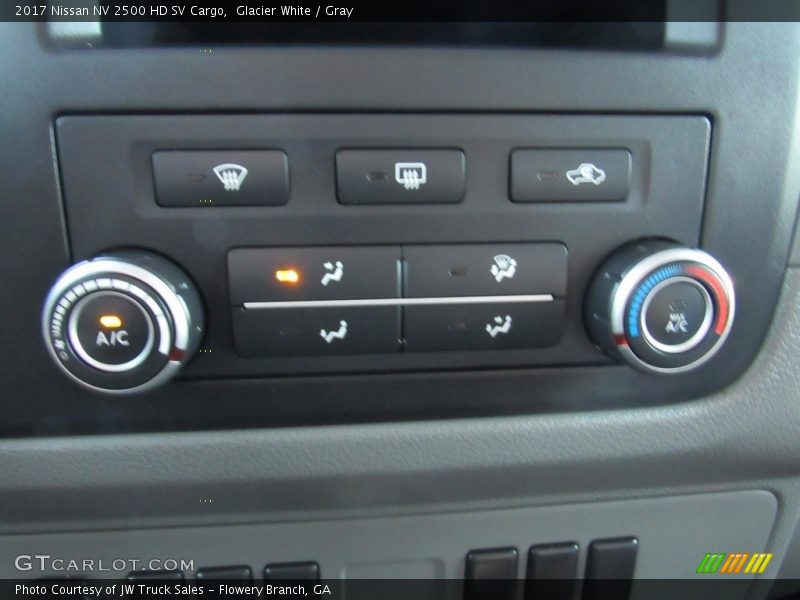 Glacier White / Gray 2017 Nissan NV 2500 HD SV Cargo